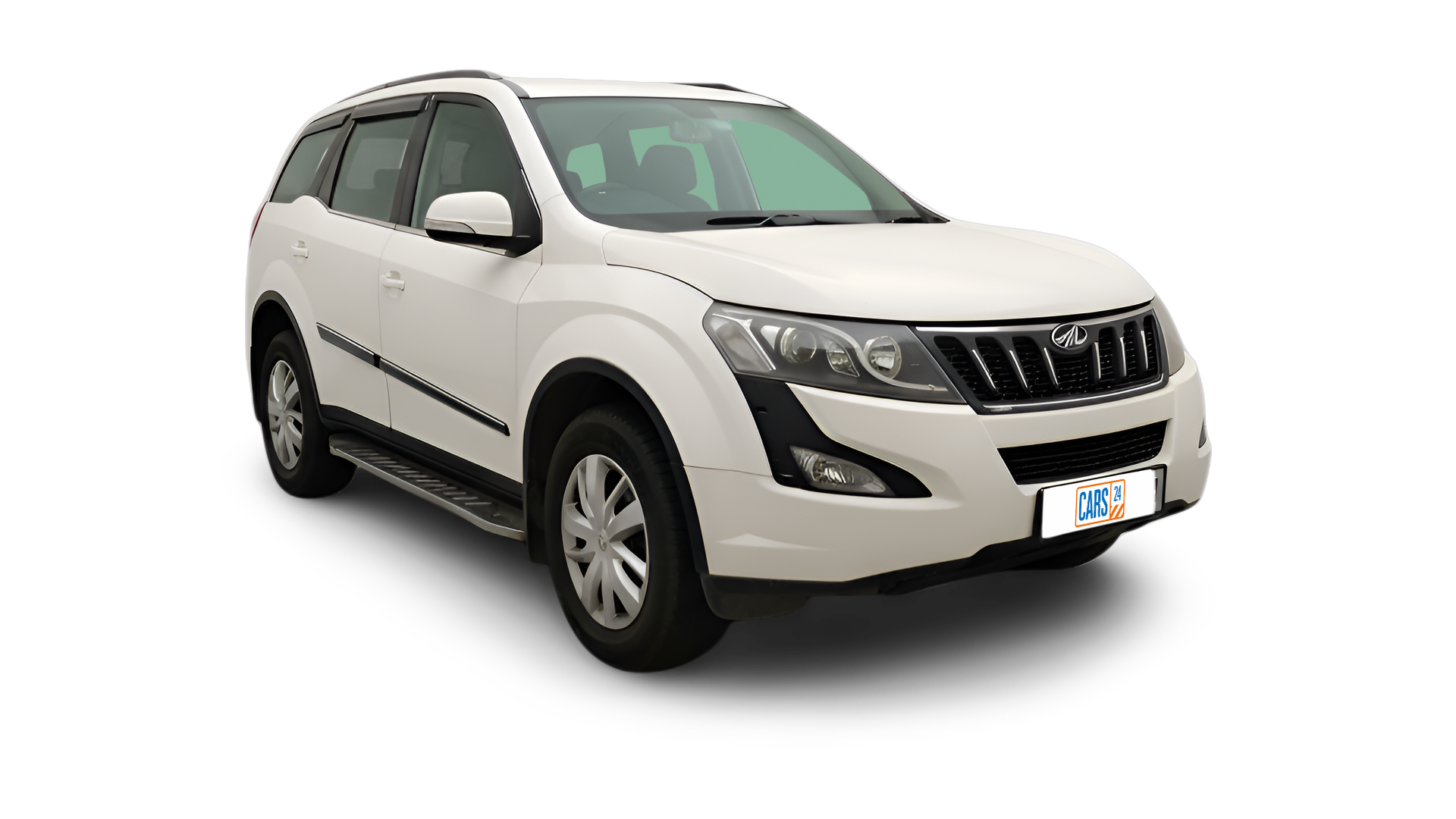 Mahindra XUV500-img